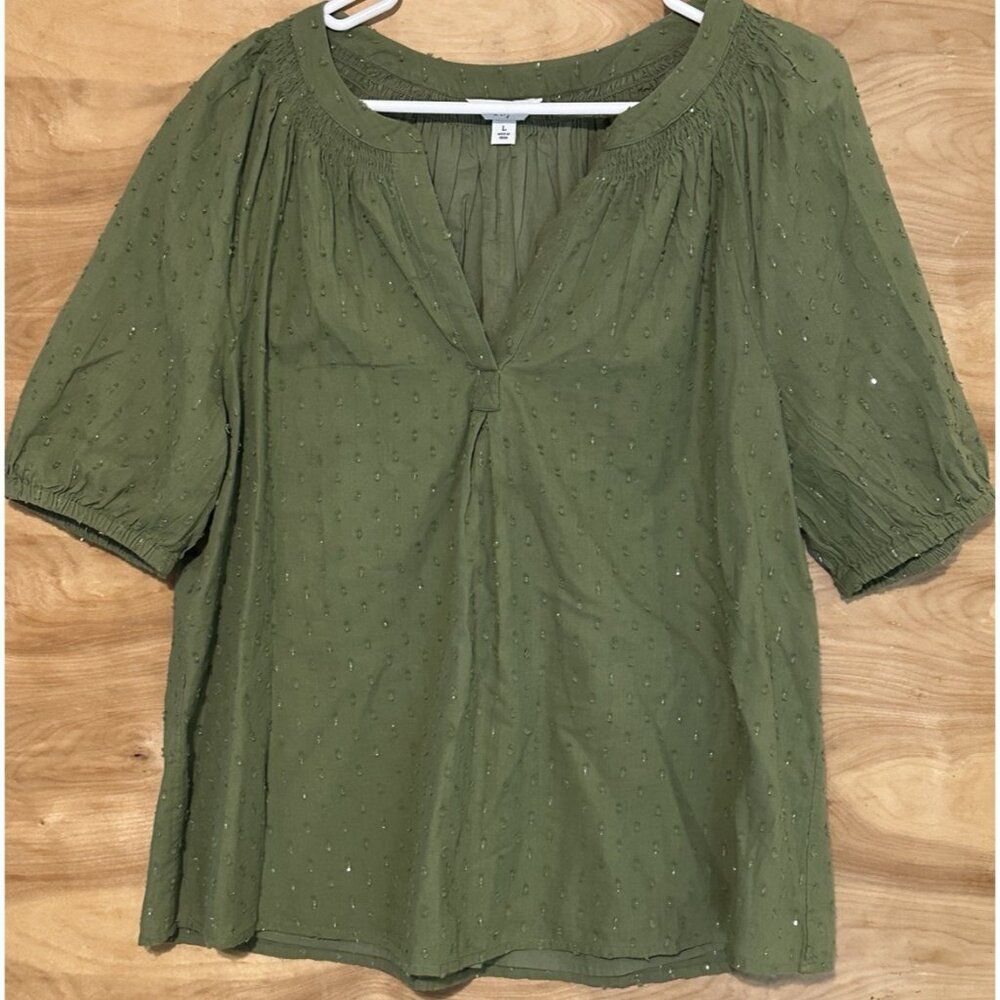 Crown & Ivy Top Womens Large Green Peasant Blouse Short Sleeve Sparkle Beads